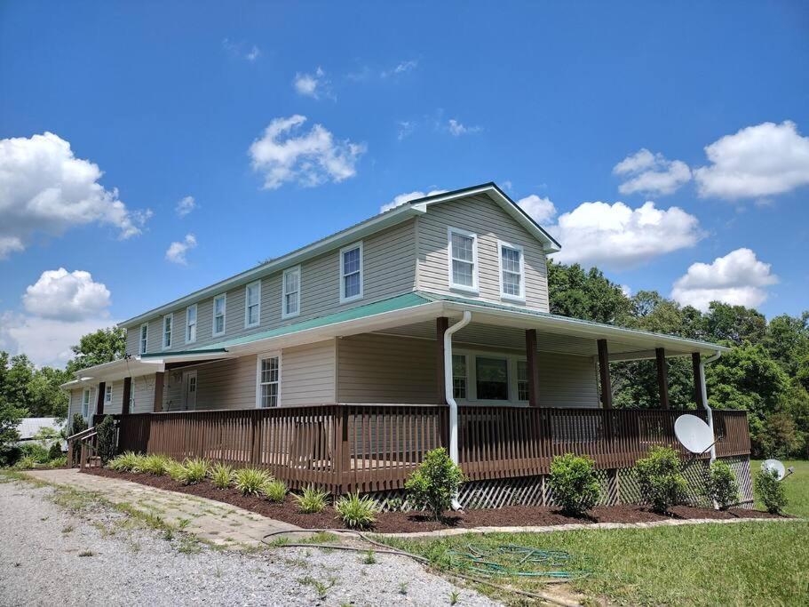 Backwoods Family Getaway! 3 Bedroom House! Yanceyville Exteriör bild