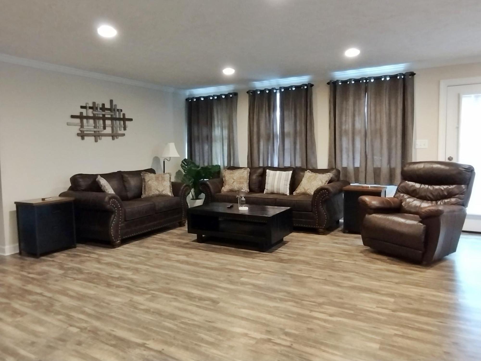 Backwoods Family Getaway! 3 Bedroom House! Yanceyville Exteriör bild